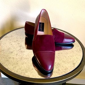 Classiques Entier NWOT Size 9 maroon flats